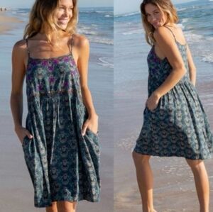 Natural Life NWOT Sara Embroidered Mini Dress With Pockets
